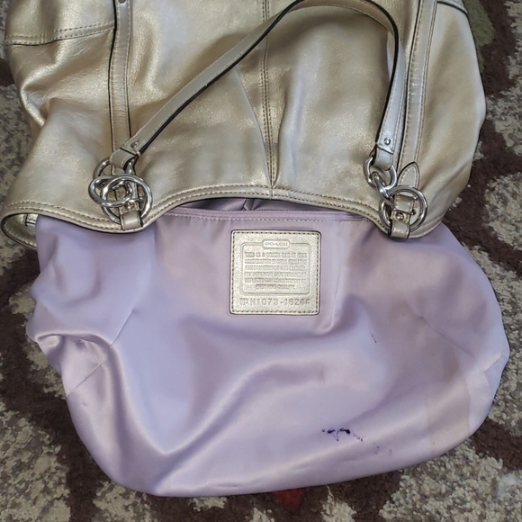 😁Metallic Gold Coach Shoulder Bag😁 - Picture 14 of 14